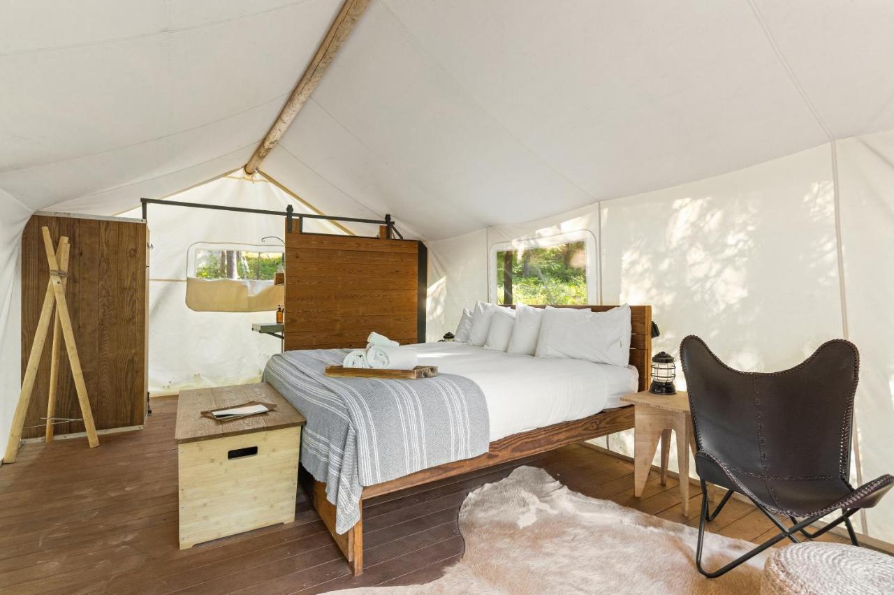 Under Canvas Glacier Coram Luaran gambar